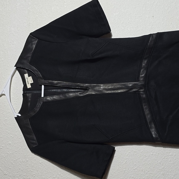 Helmut Lang Motion Leather Trim Black Dress size 2 - Picture 4 of 7